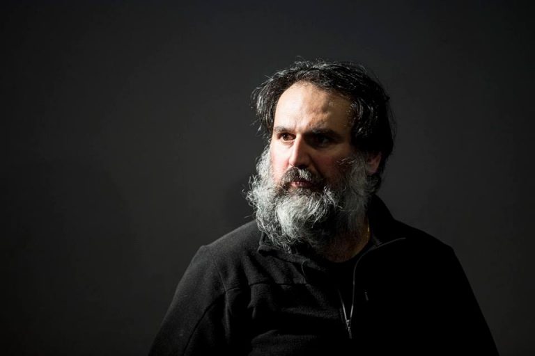 La libertà di immaginare da solo e i giorni dopo La Cupa: Intervista a Mimmo Borrelli